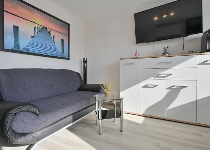 Апартаменты Rosel's Traumhaus 1 *